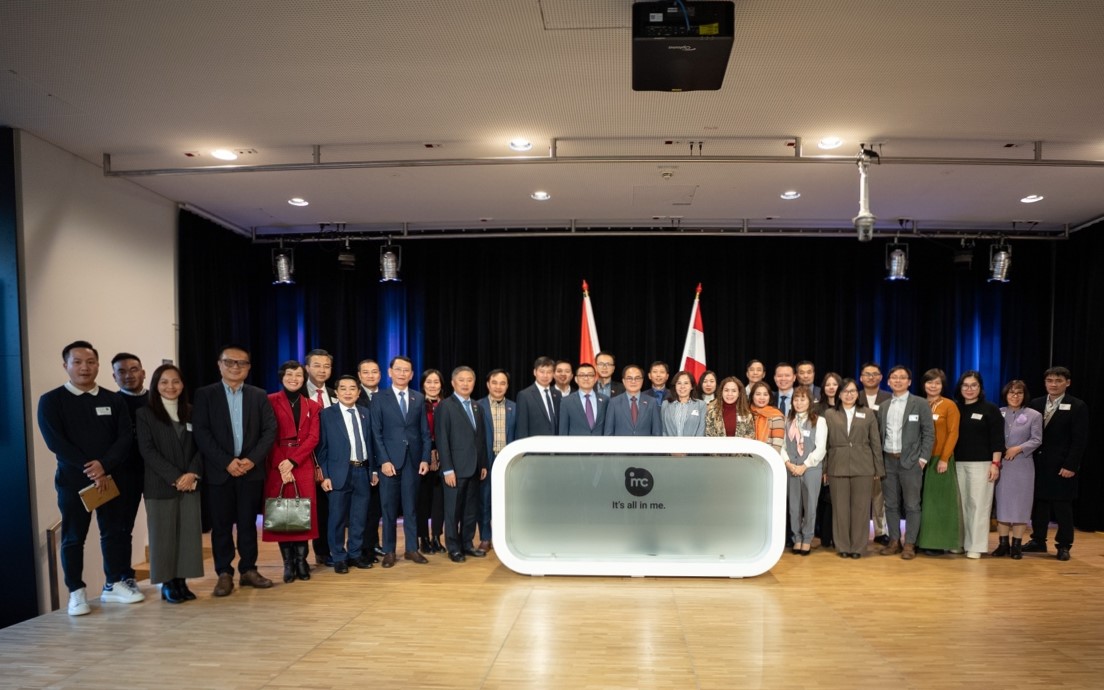 Diễn đàn Hợp tác Việt Nam - Áo về lao động có tay nghề và đào tạo