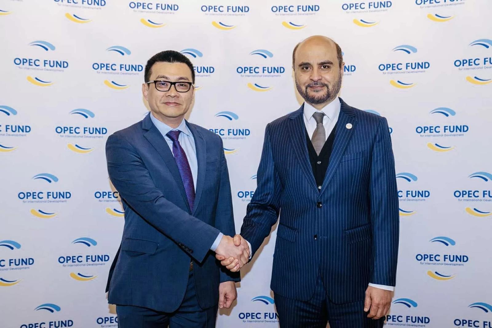Đại sứ Vũ Lê Thái Hoàng thăm và làm việc với Chủ tịch Quỹ OPEC